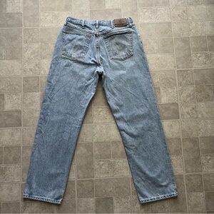 Wrangler light wash denim jeans straight leg size 34 x 32 vintage worn in